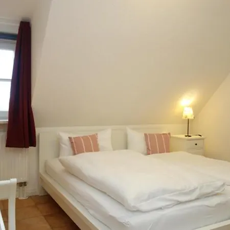 Daire Hues Dikstian- 4 *