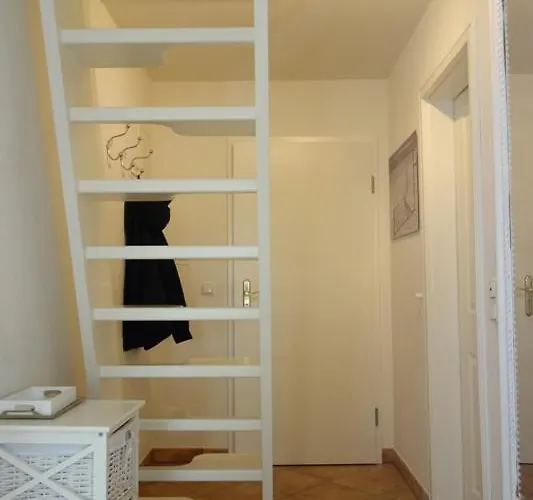 Hues Dikstian- 4 Alkersum